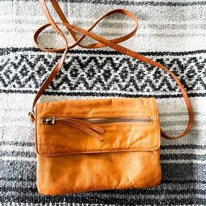 Day & Mood Leather Hazel Crossbody Bag EUC